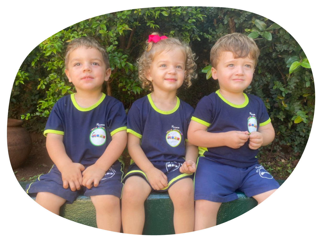 Escola Infantil Recanto Sonho Encantado - Crianças felizes